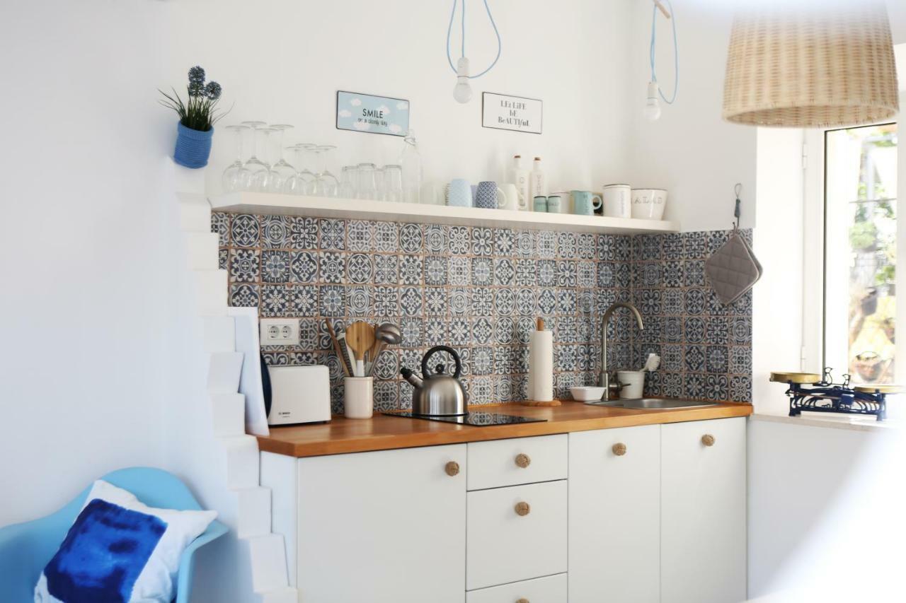 Apartment On The Sunny Side 科尔丘拉 外观 照片